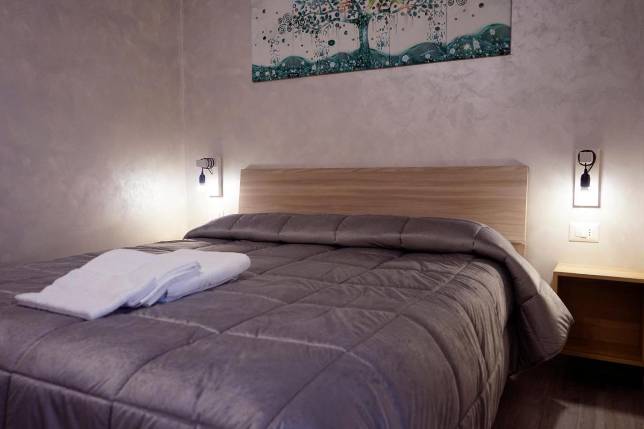 Hotel Roma Tourist Lease Acilia Zewnętrze zdjęcie