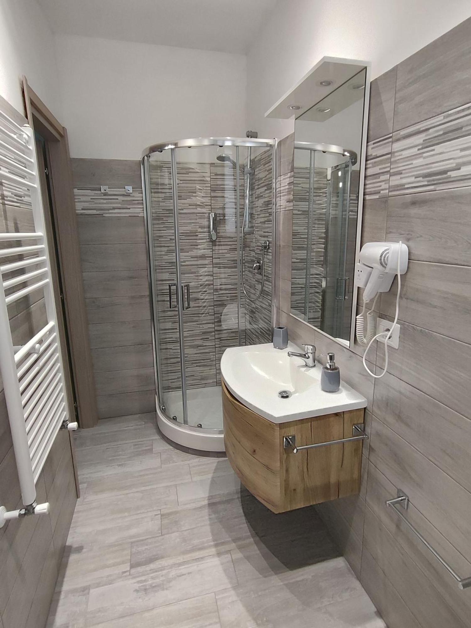 Hotel Roma Tourist Lease Acilia Zewnętrze zdjęcie